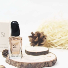 Sì vàng EDT Giorgio Armani